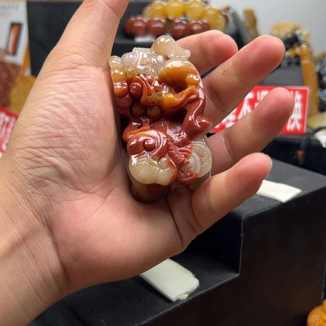 石英质玉（黄龙玉）未镶嵌多样性发货，发其一