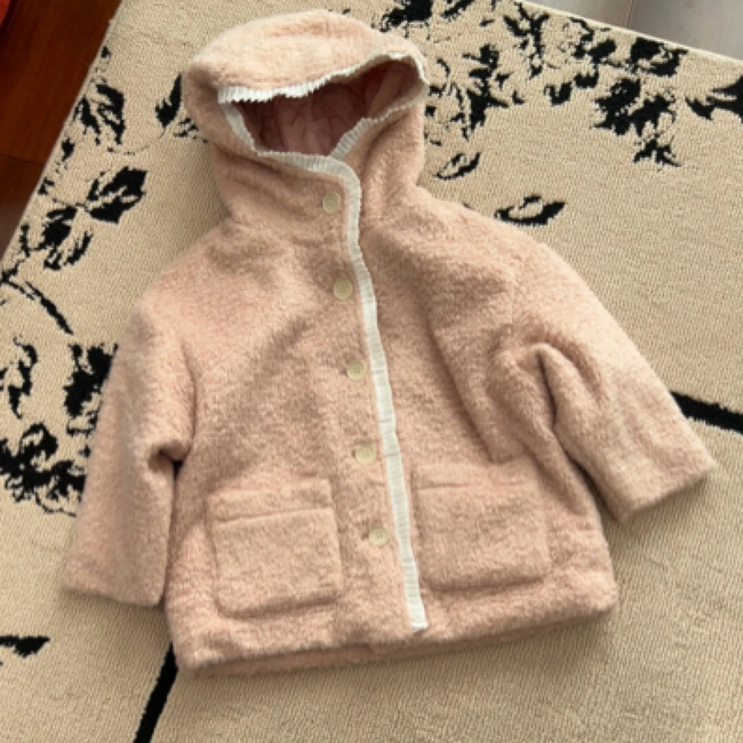 【编号Q194】67392-09-儿童 连帽花边羊绒外套粉色-Moonlight