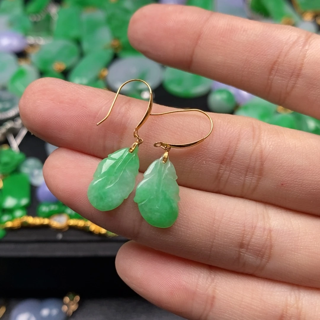 翡翠18K金镶嵌耳饰翡翠