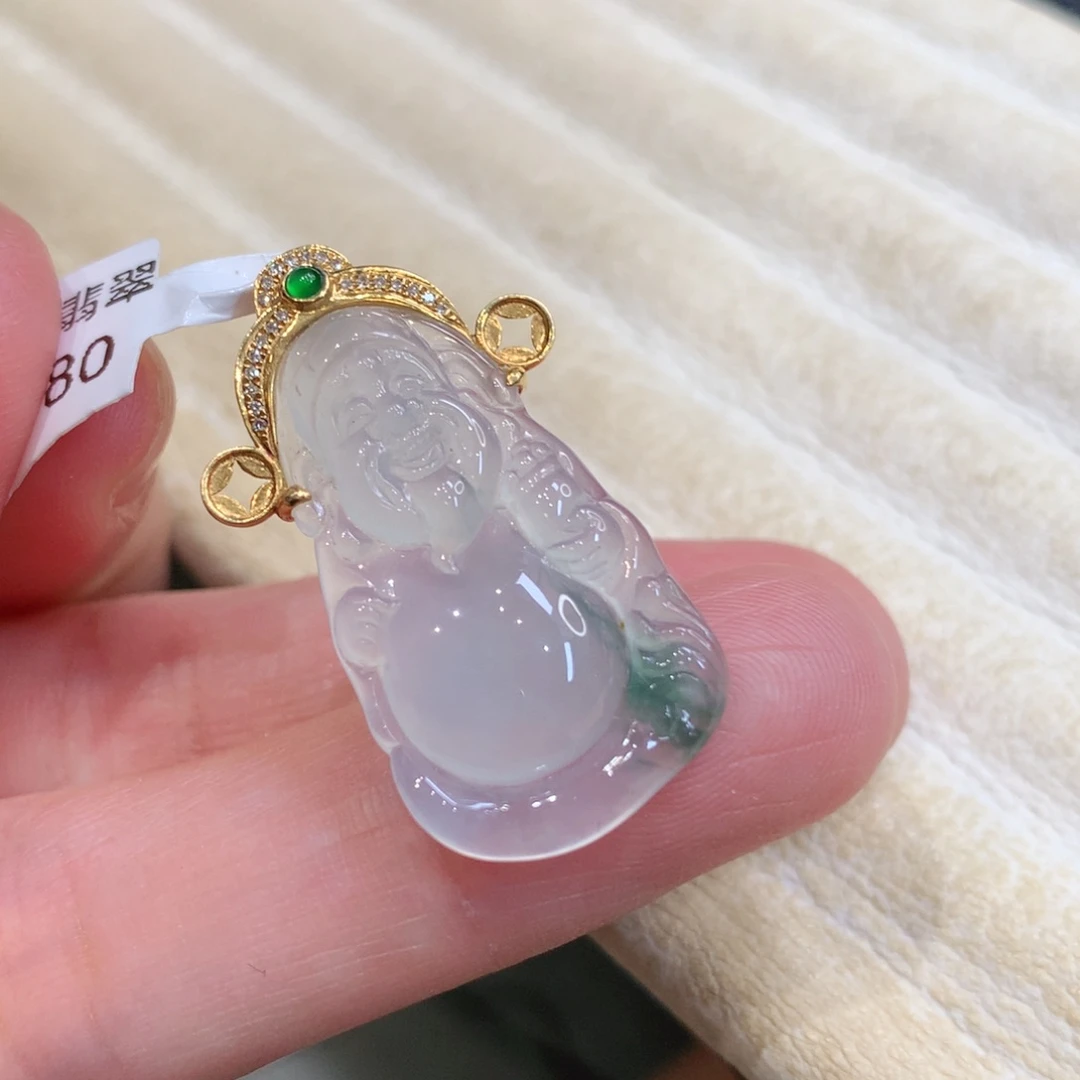 翡翠18K金镶嵌颈饰