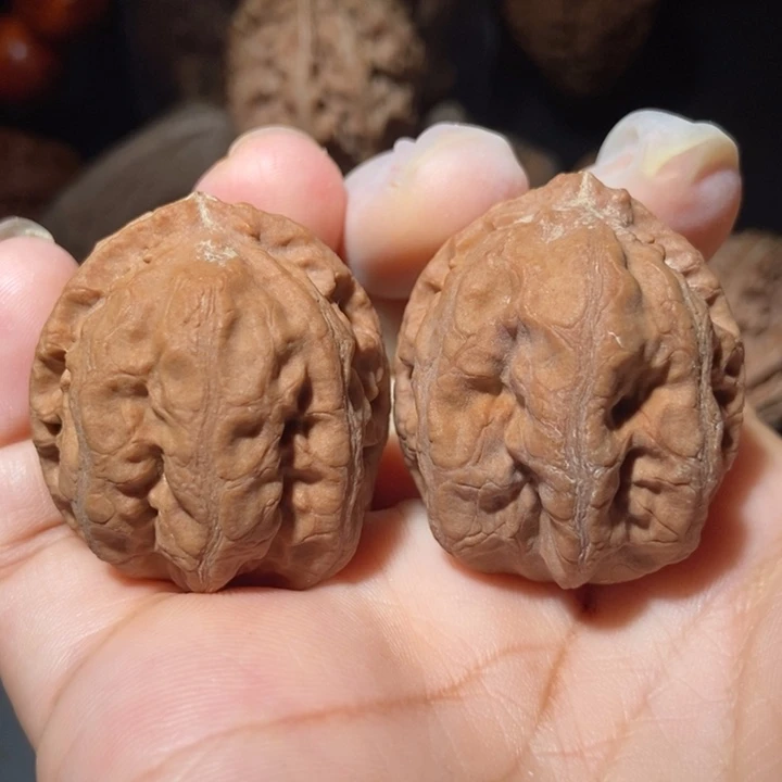 文玩核桃把件东北楸子小雪13