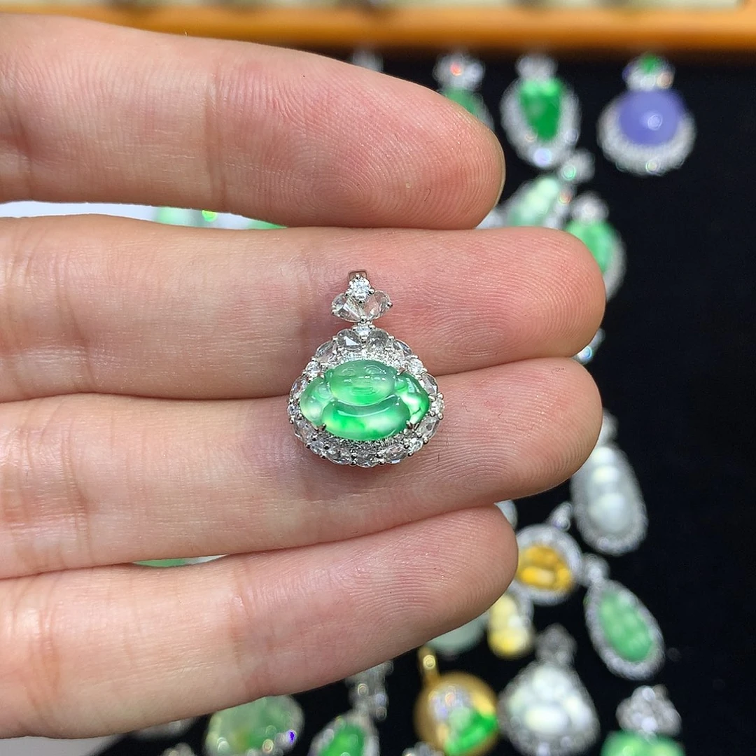 翡翠18K金镶嵌吊坠(不含链)飘绿佛公