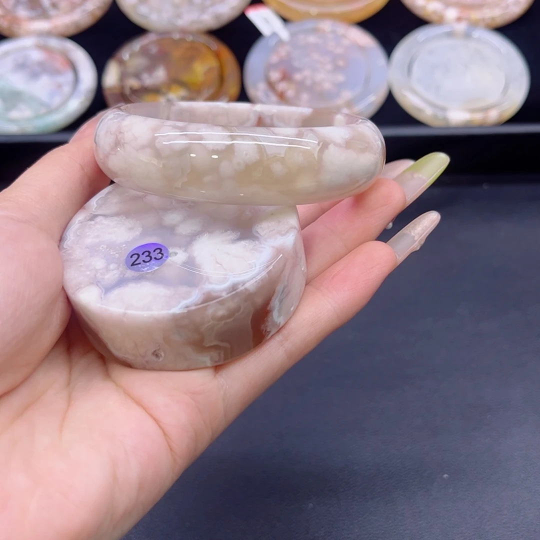玛瑙/玉髓手镯未镶嵌5859