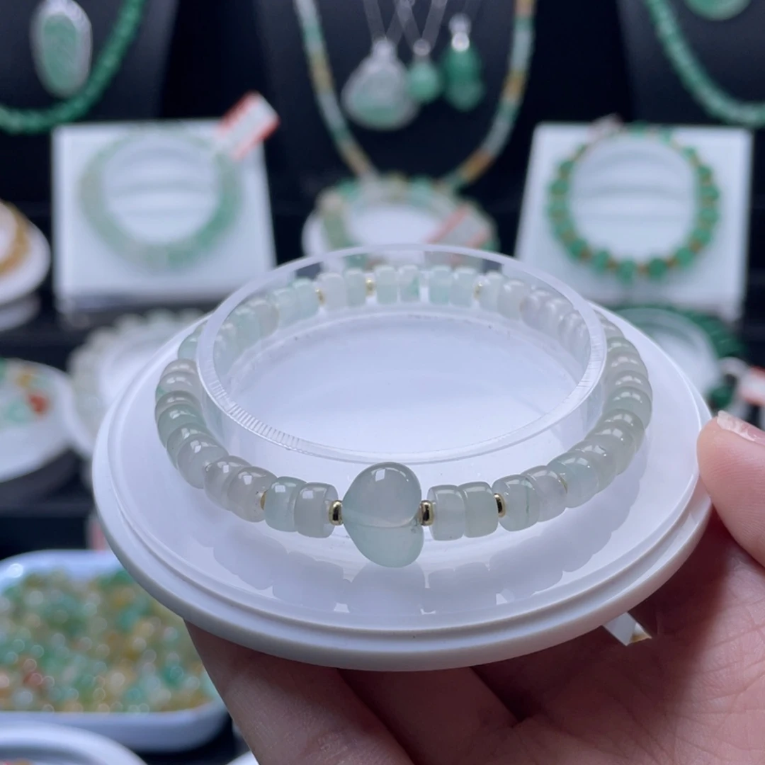 石英质玉（非洲翠）合金手串