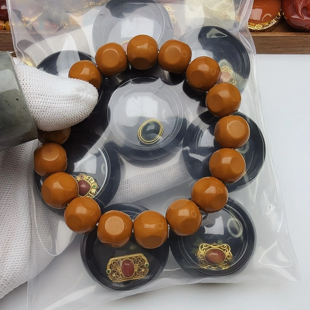 猴头核桃手串顺丰也太会写