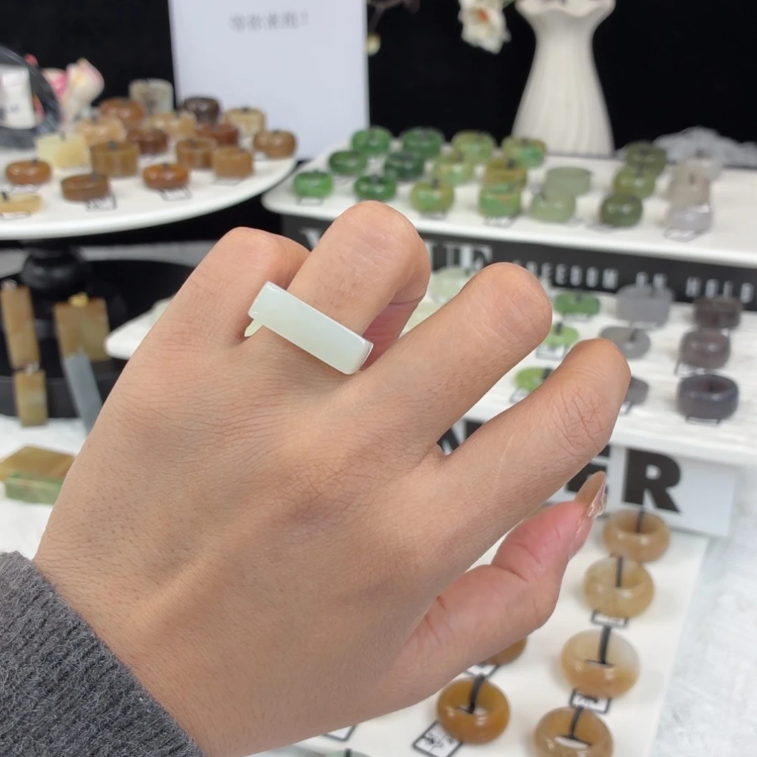 和田玉（糖玉）未镶嵌戒指Q52白月光马鞍16.4不退换