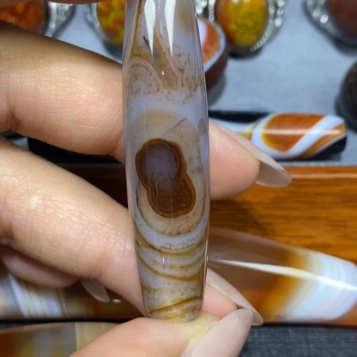 未镶嵌颈饰玛瑙/玉髓