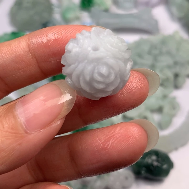 定制翡翠未镶嵌翡翠