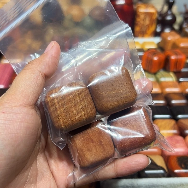 用***2保罗沙荔枝木各一对