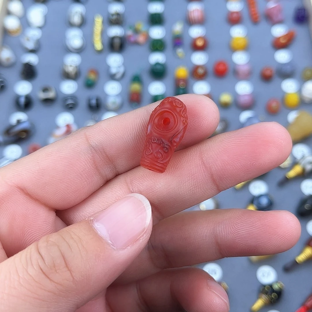 玛瑙/玉髓饰品未镶嵌V*