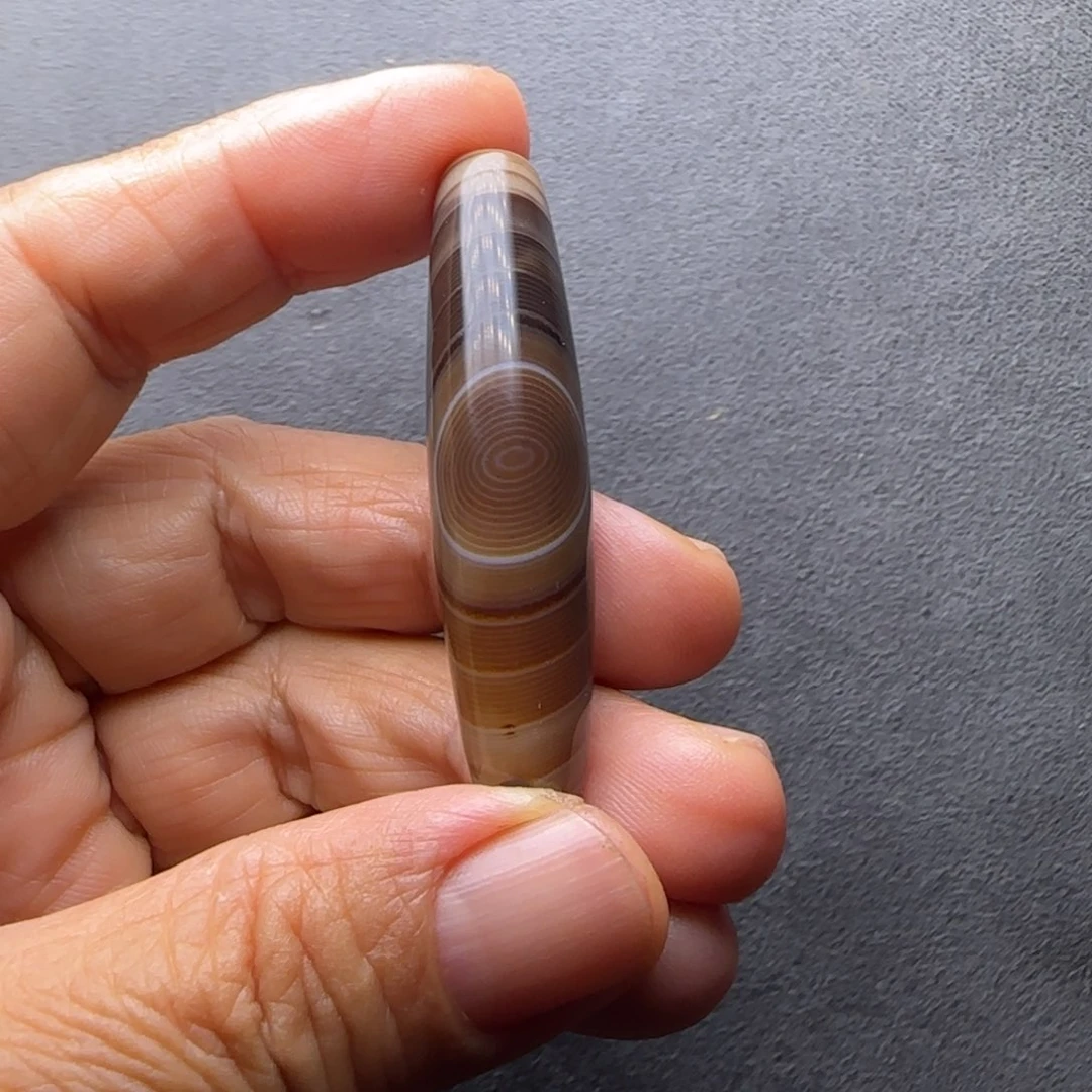 K***W玛瑙/玉髓颈饰未镶嵌