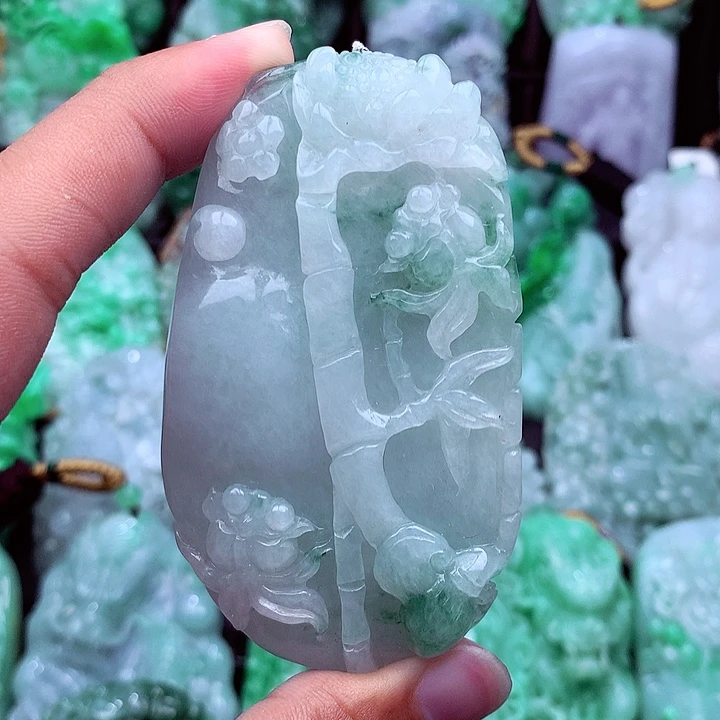 翡翠未镶嵌吊坠(不含链)
