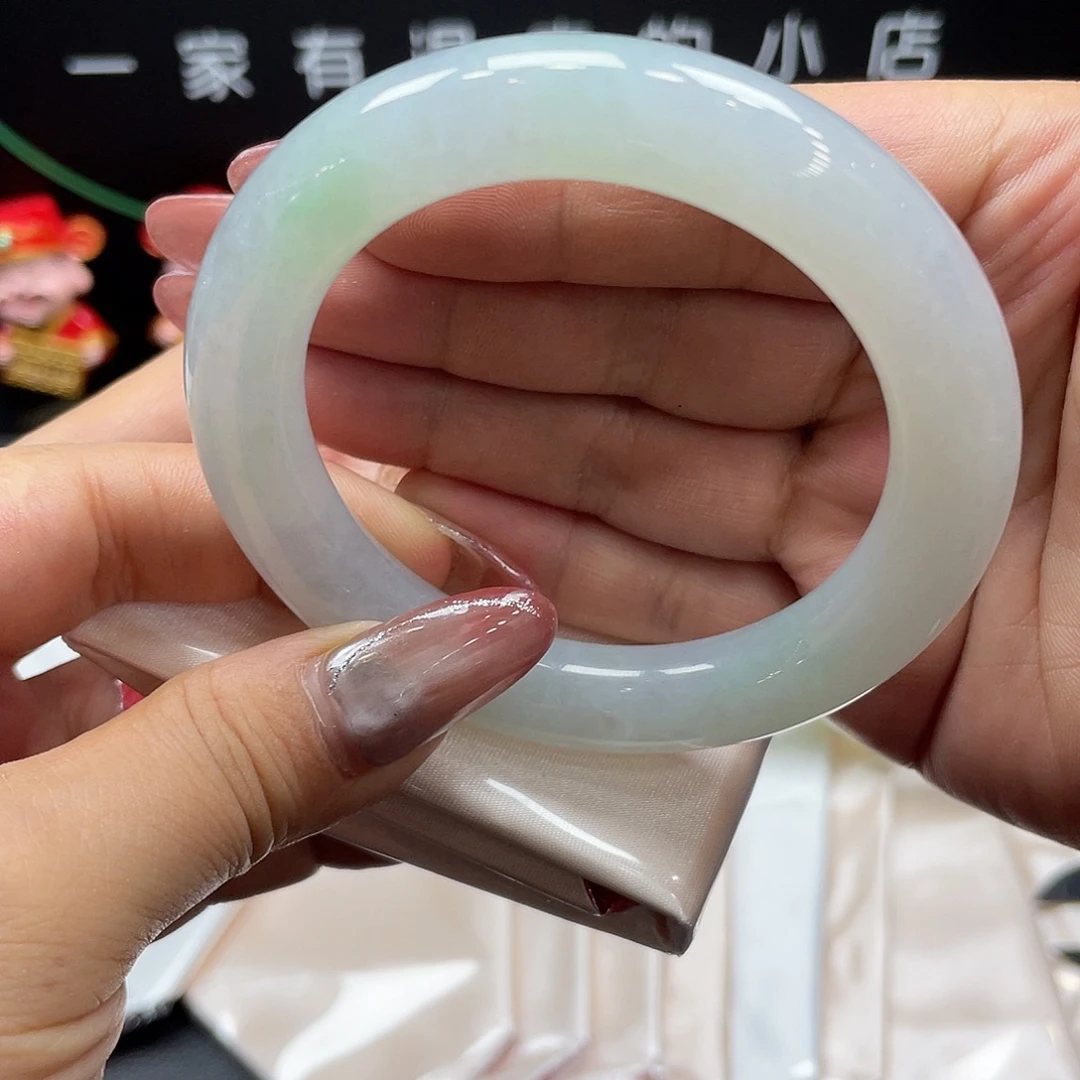 翡翠未镶嵌手镯57.1圆条