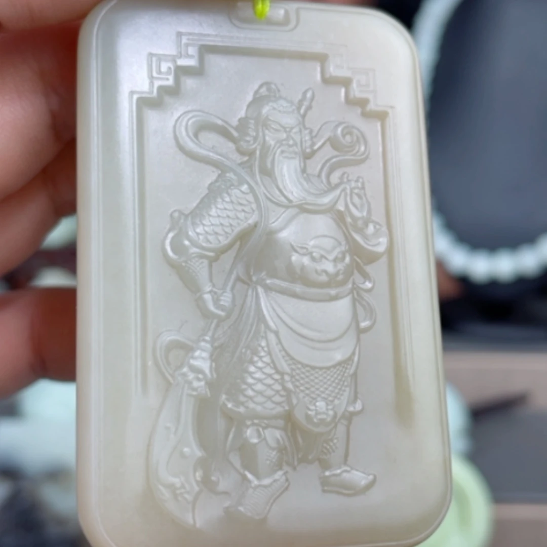 【闪购商品】颈饰未镶嵌和田玉