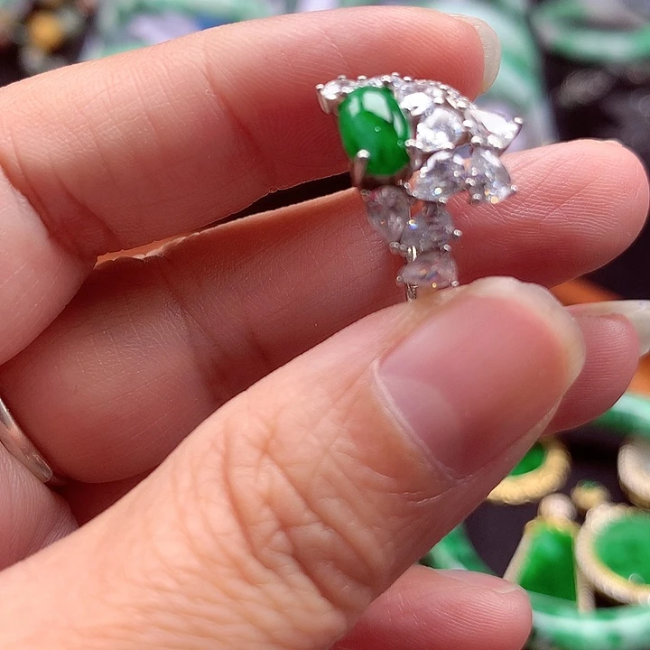 颈饰银S925镶嵌翡翠翡翠