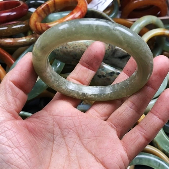 蛇纹石玉手镯未镶嵌J****g