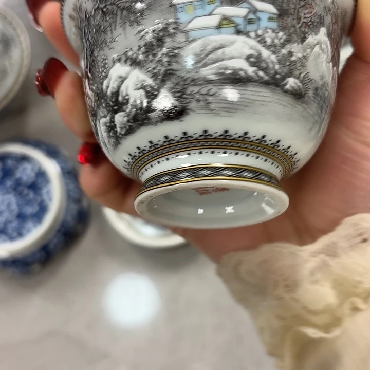陶摆件雪景两才盖碗
