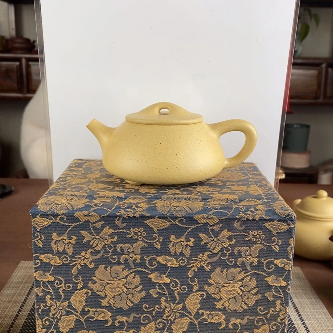 紫砂茶壶宜兴紫砂工艺美术精品