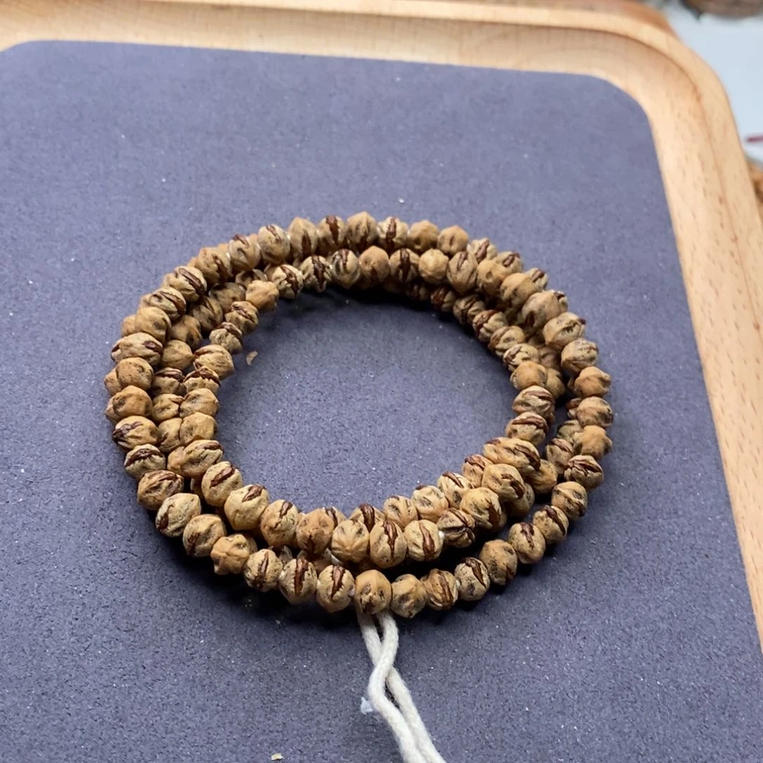 柏香籽/百香籽吊坠同*圆