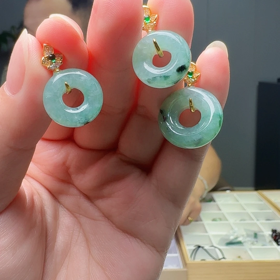 翡翠银S925镶嵌吊坠(不含链)多样性发货其一