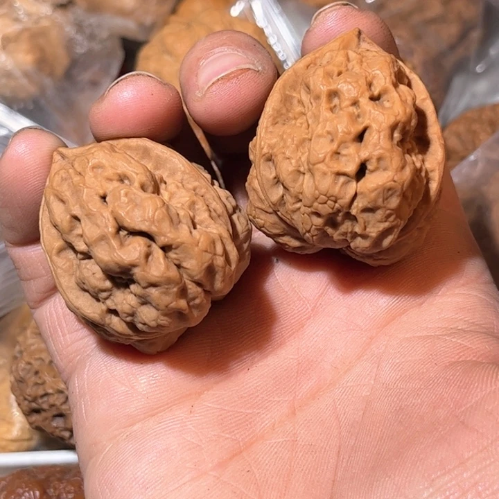 文玩核桃吊坠滇西47