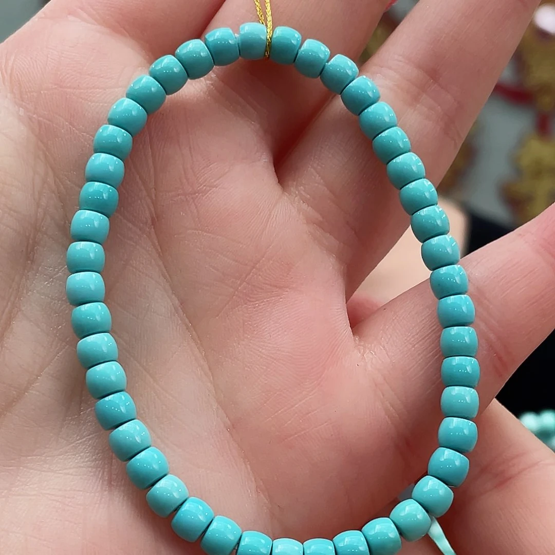 绿松石颈饰未镶嵌