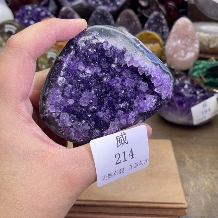 未镶嵌水晶珠宝半成品