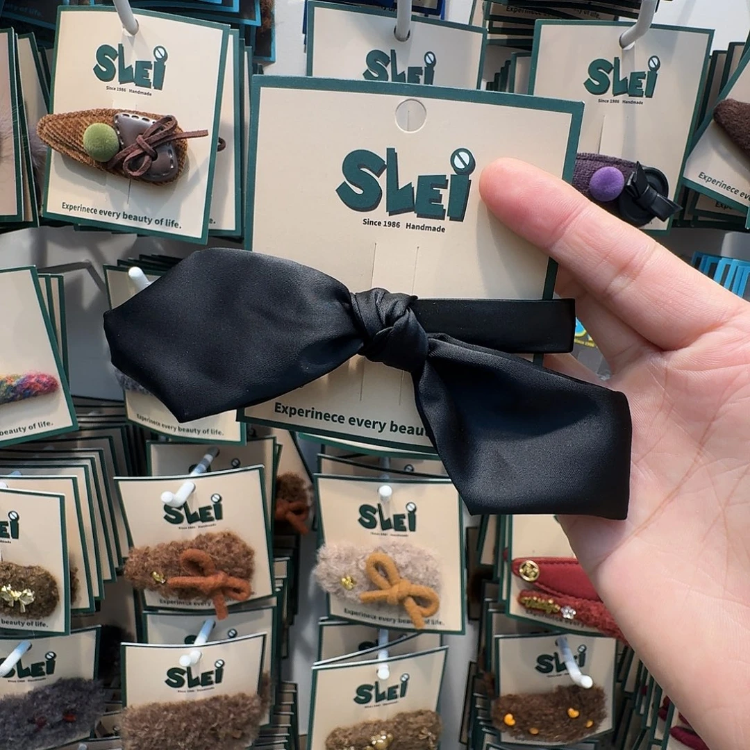 非金属黑色蝴蝶结鸭嘴夹