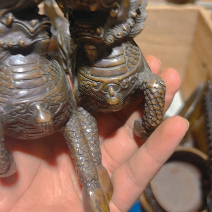 铜的。全清了。一件不留！不磨叽