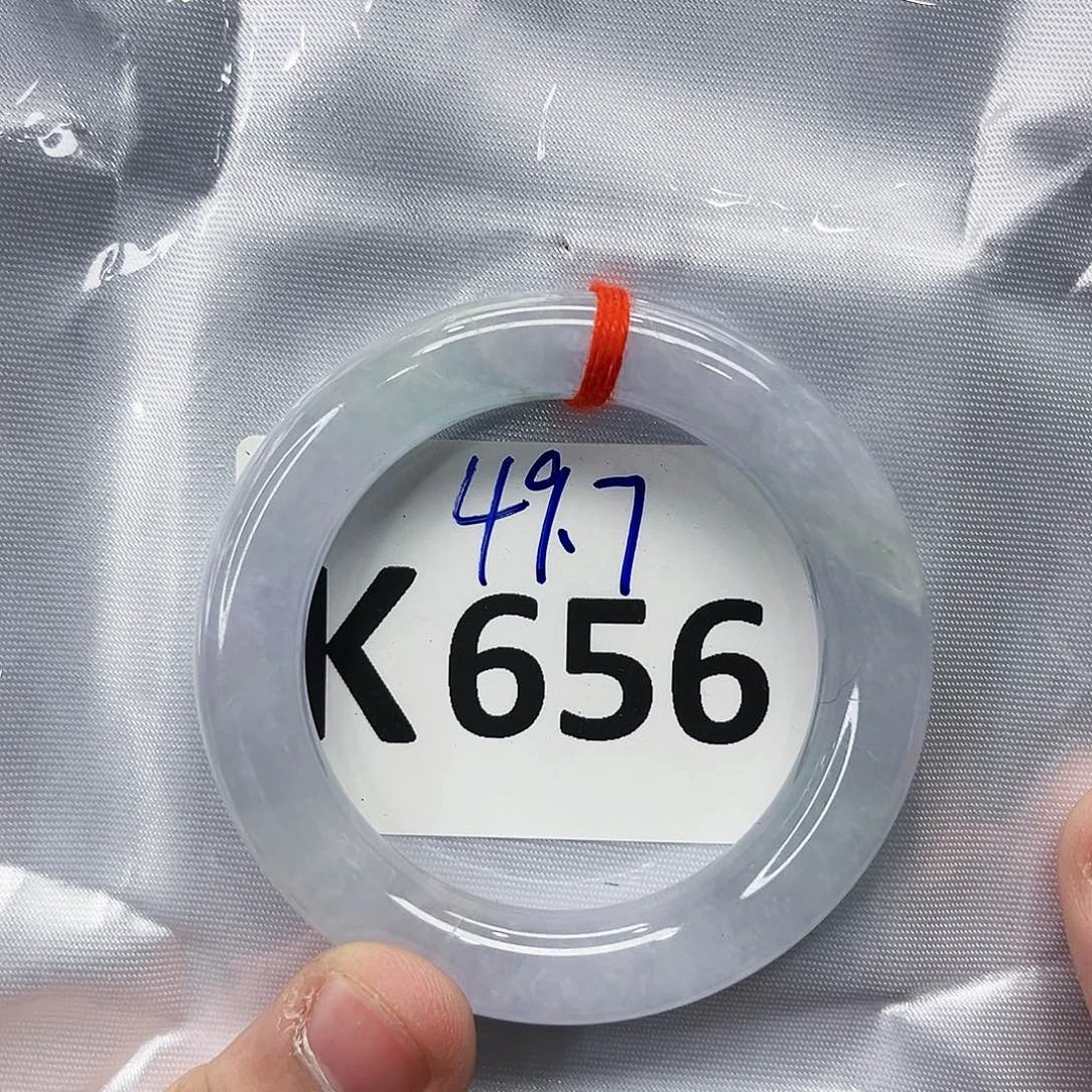 翡翠手镯未镶嵌多样性