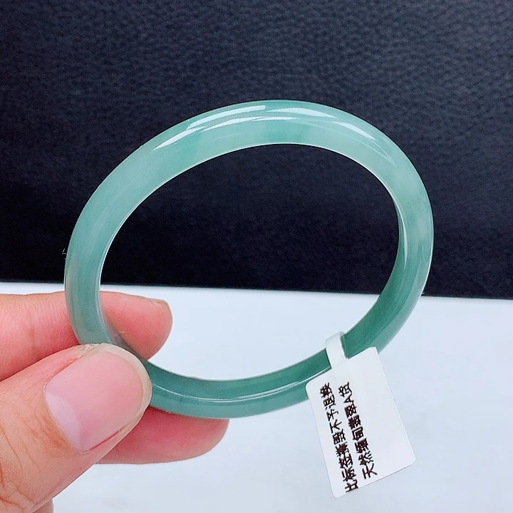 翡翠手镯未镶嵌53.8贵妃