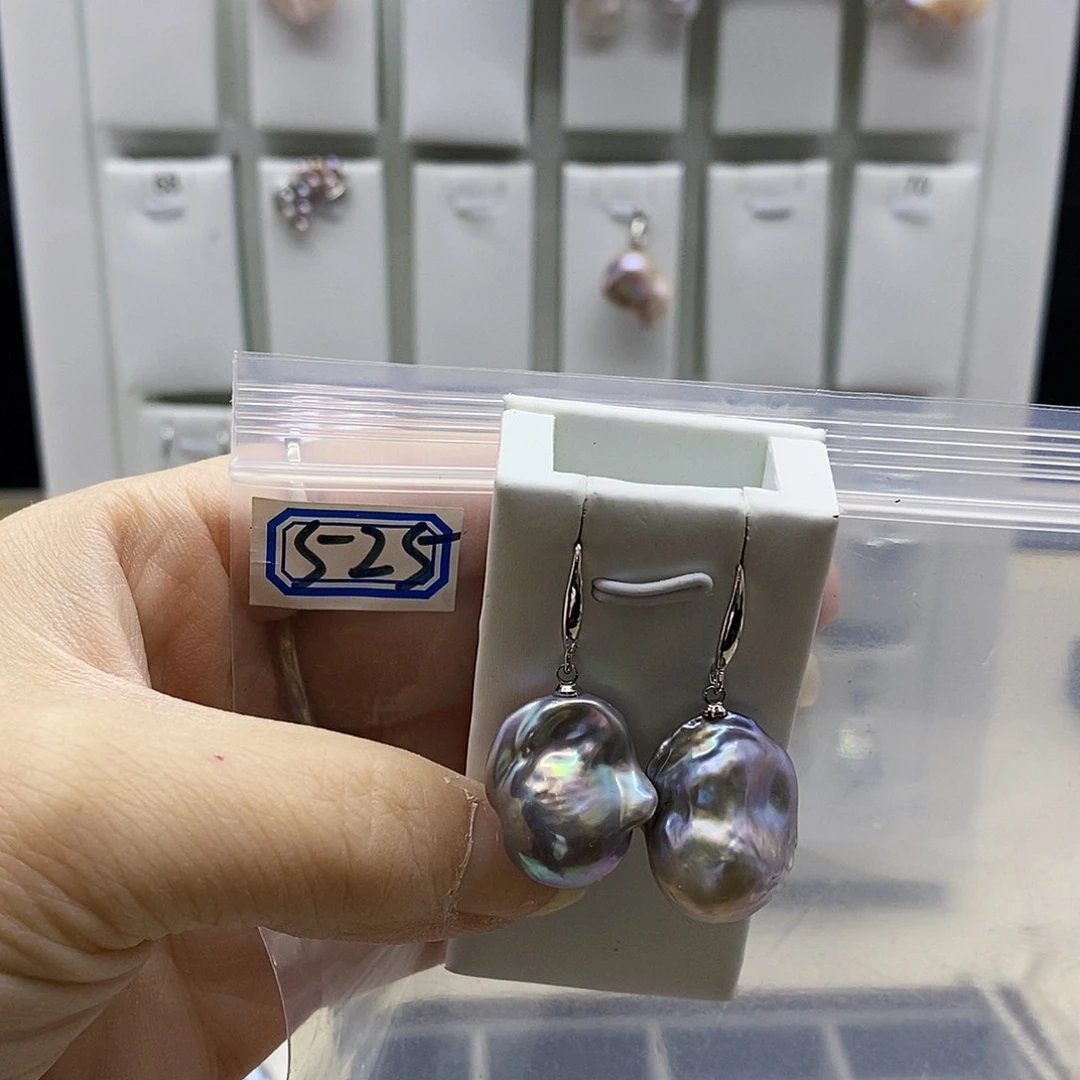 颈饰合金淡水珍珠