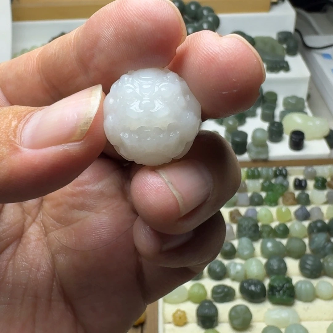 *****和田玉未镶嵌珠宝半成品和田玉白玉貔貅19.5㎜