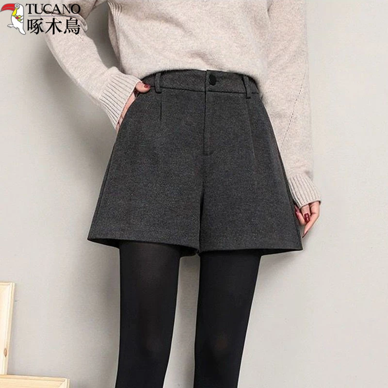 啄木鸟秋冬毛呢女装黑色百搭休闲高腰显瘦秋冬外穿配毛呢短裤