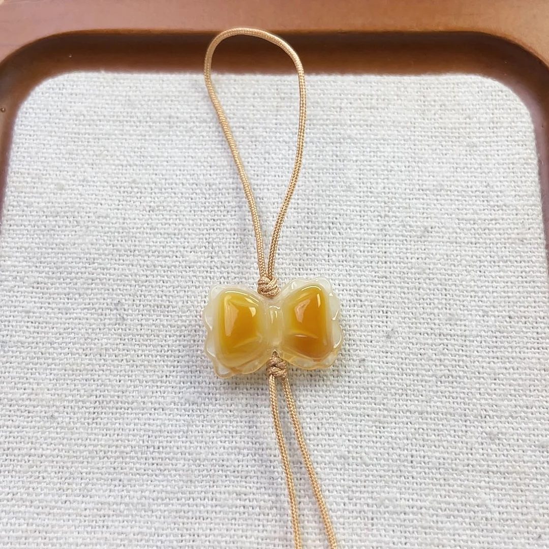 琥珀未镶嵌裸石蝴蝶结
