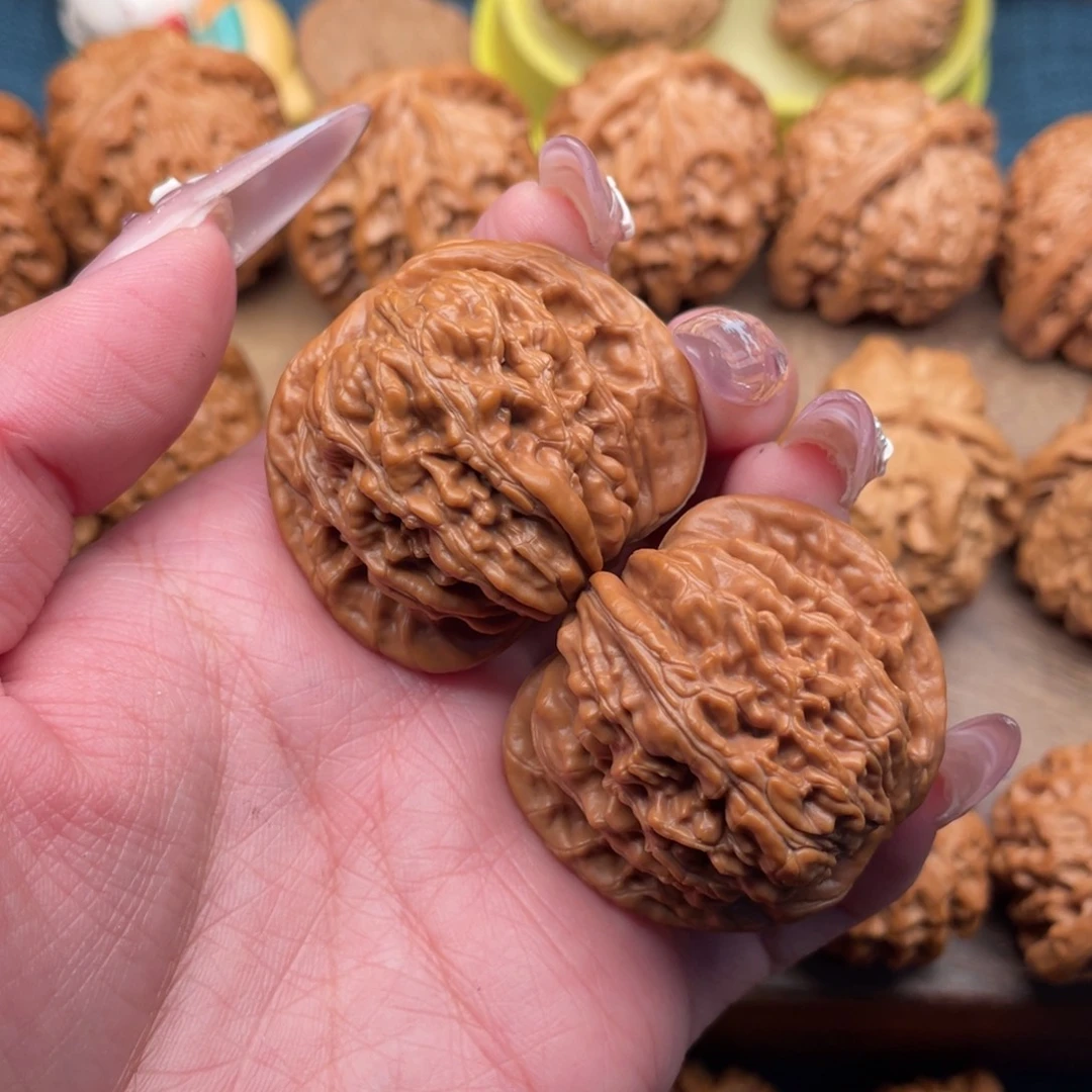 贝***曼把件文玩核桃全品汉高楼42