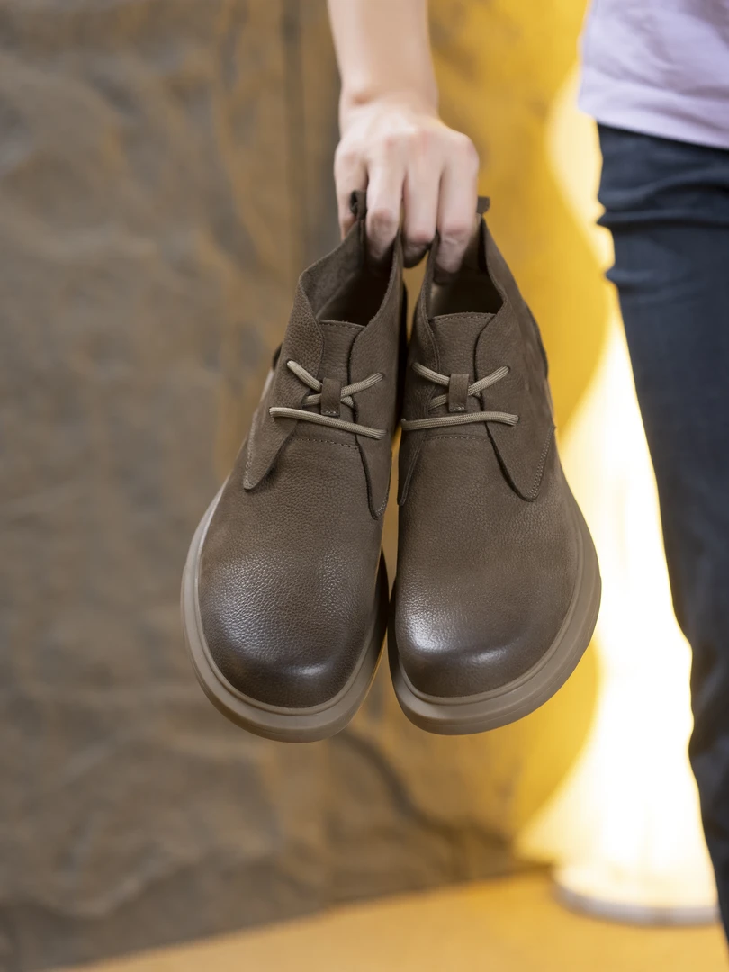 男士切尔西马丁靴头层牛皮靴子保暖款低帮休闲鞋软底短靴英伦风