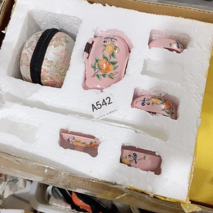 茶具微瑕，介意勿拍