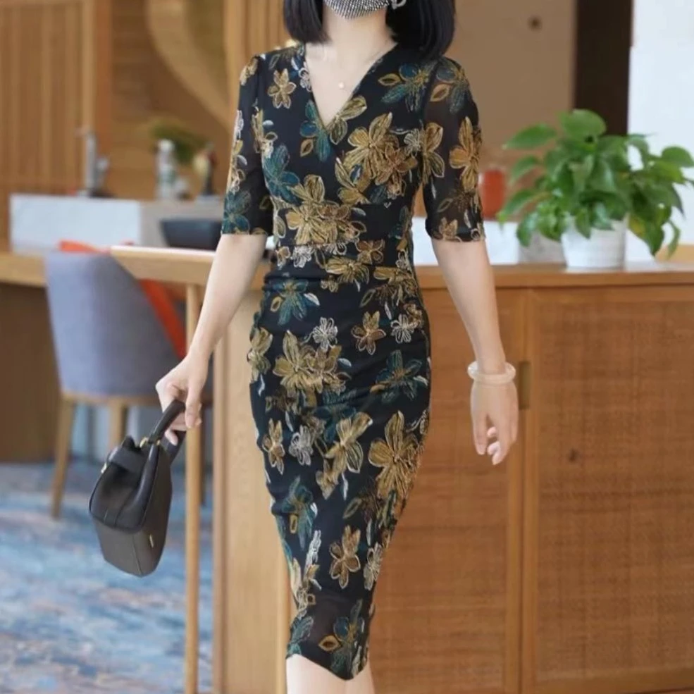 【新款上新】花色气质显瘦女人味连衣裙Q19969