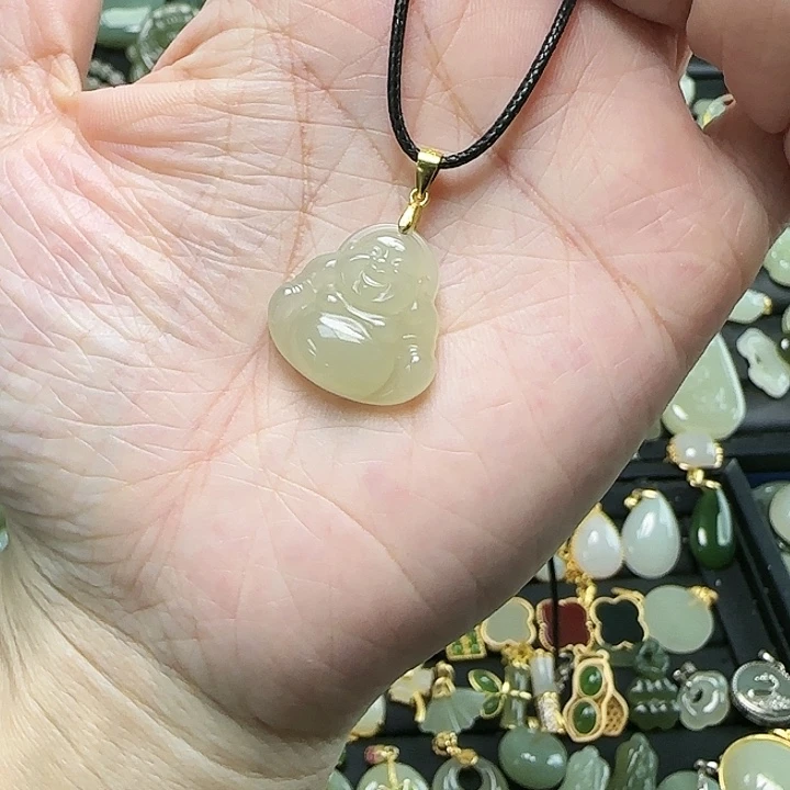 颈饰银S925镶嵌和田玉抹**莉