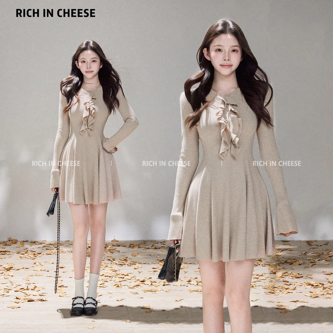 金川川 松茶可可【少量现货】 秋冬针织弹力木耳边显瘦收腰连衣裙