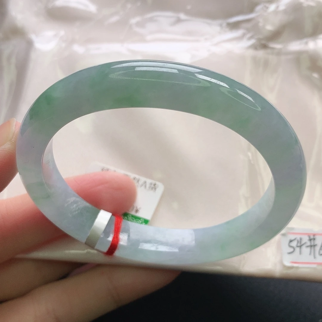 翡翠未镶嵌手镯贵妃53.6
