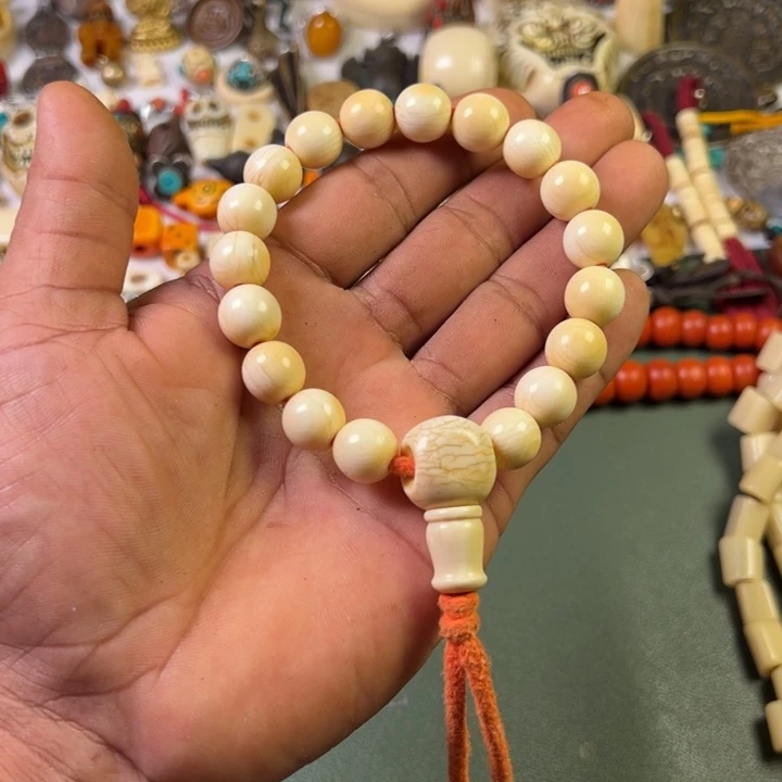 泥塑观**山一个个个个个