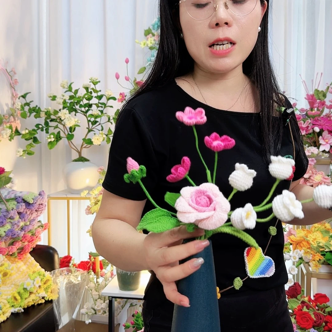 莱赛尔纤维棉手工钩织花束