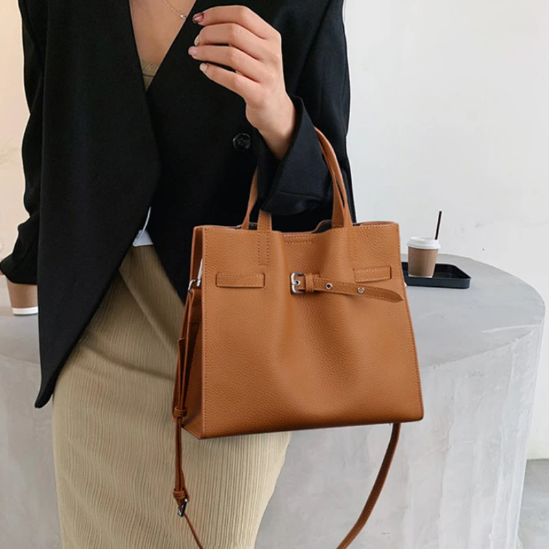 日本真皮手提包女高级感头层牛皮女包女士包包2025新款通勤时尚斜