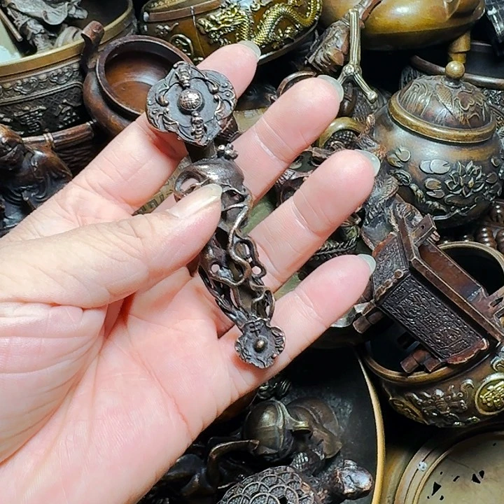 铜器摆件收收藏藏