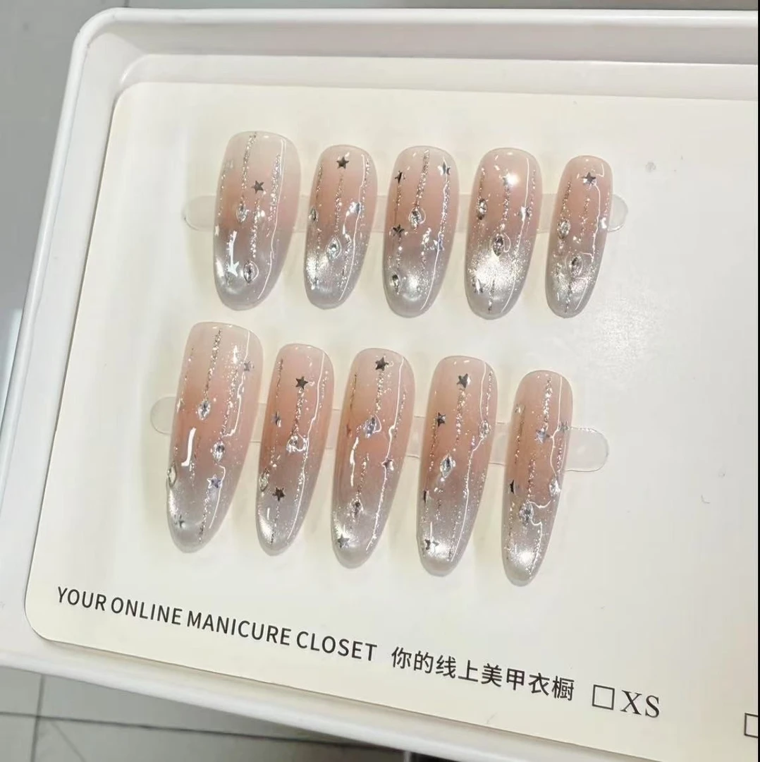 【繁星入梦】夏日显白手工穿戴甲夏天亮闪闪美甲
