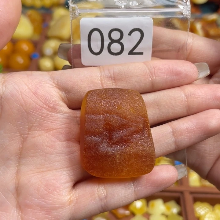 蜜蜡未镶嵌珠宝奇石天然原矿原皮原色无事牌吊坠微微瑕