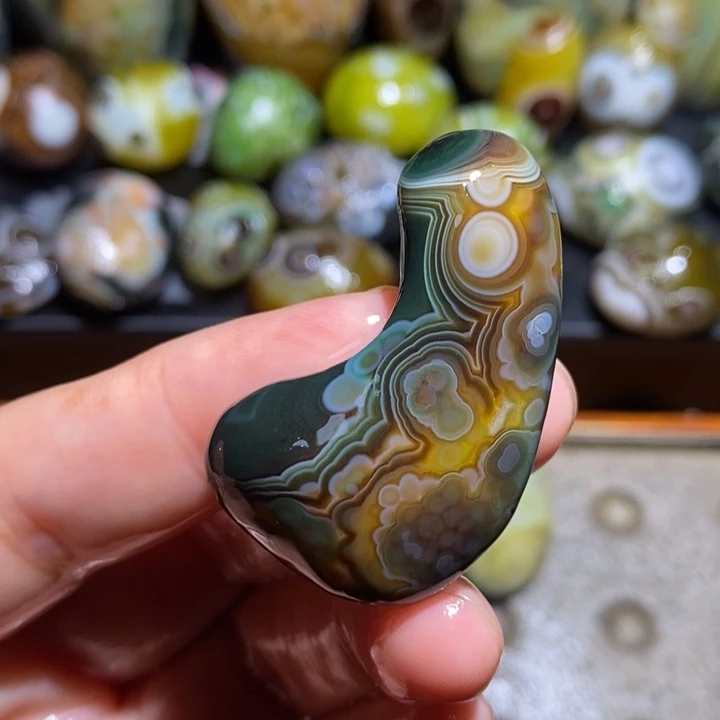 未镶嵌玛瑙/玉髓珠宝半成品107