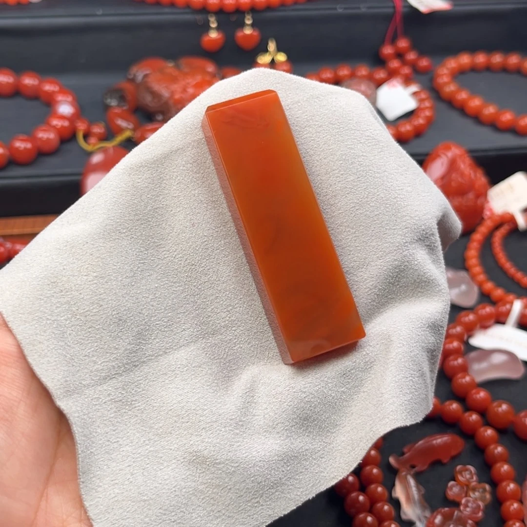 南红玛瑙未镶嵌手链